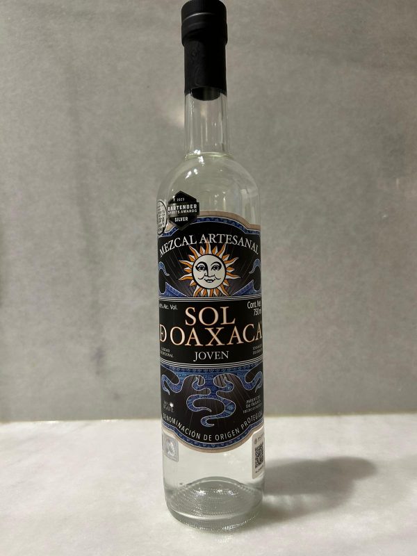 Mezcal es SOL DE OAXACA